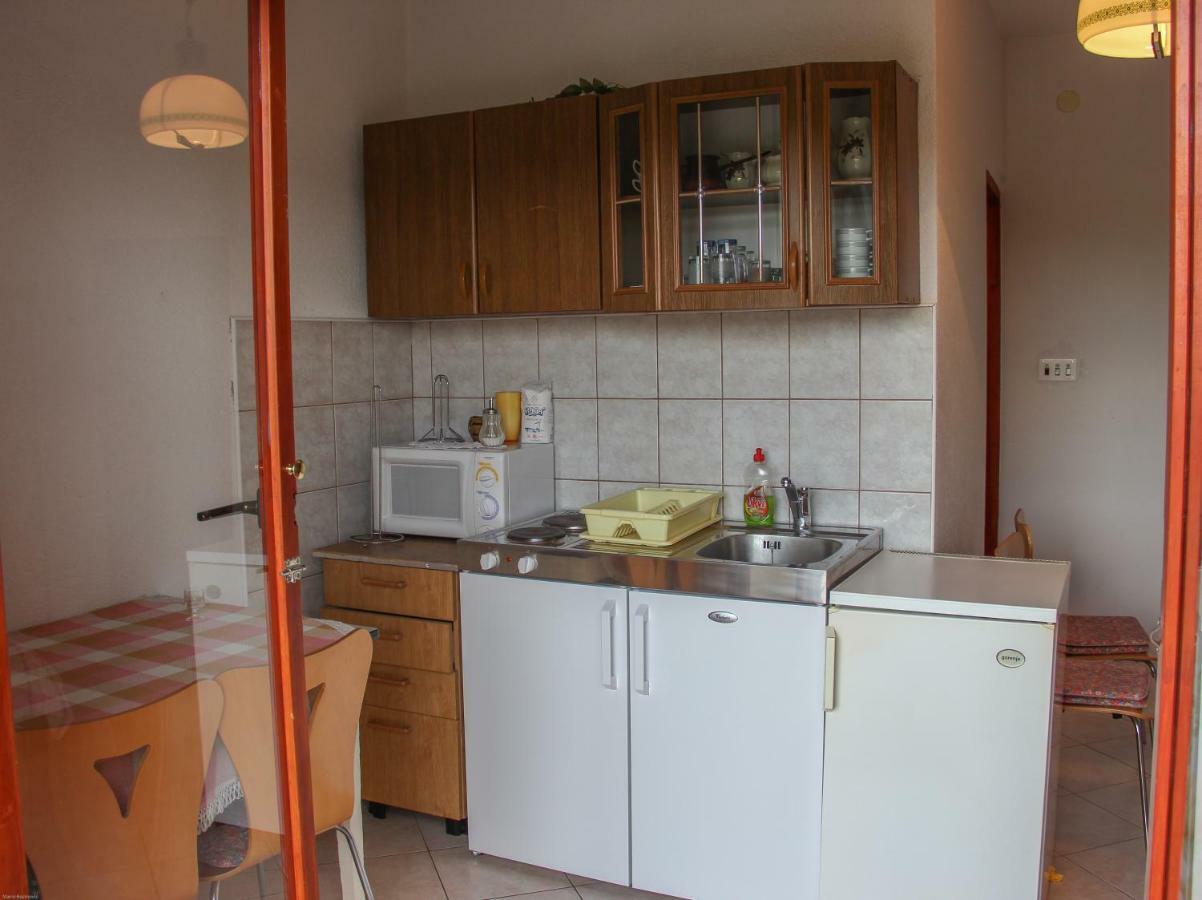 Apartmani Nada Seget Vranjica Buitenkant foto